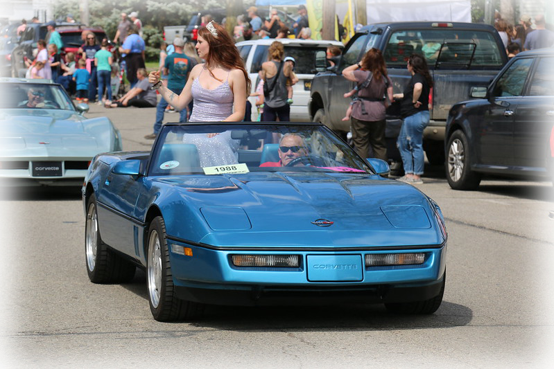 Chuck leading the Corvettes in the Vermontville Parade on April 27, 2024